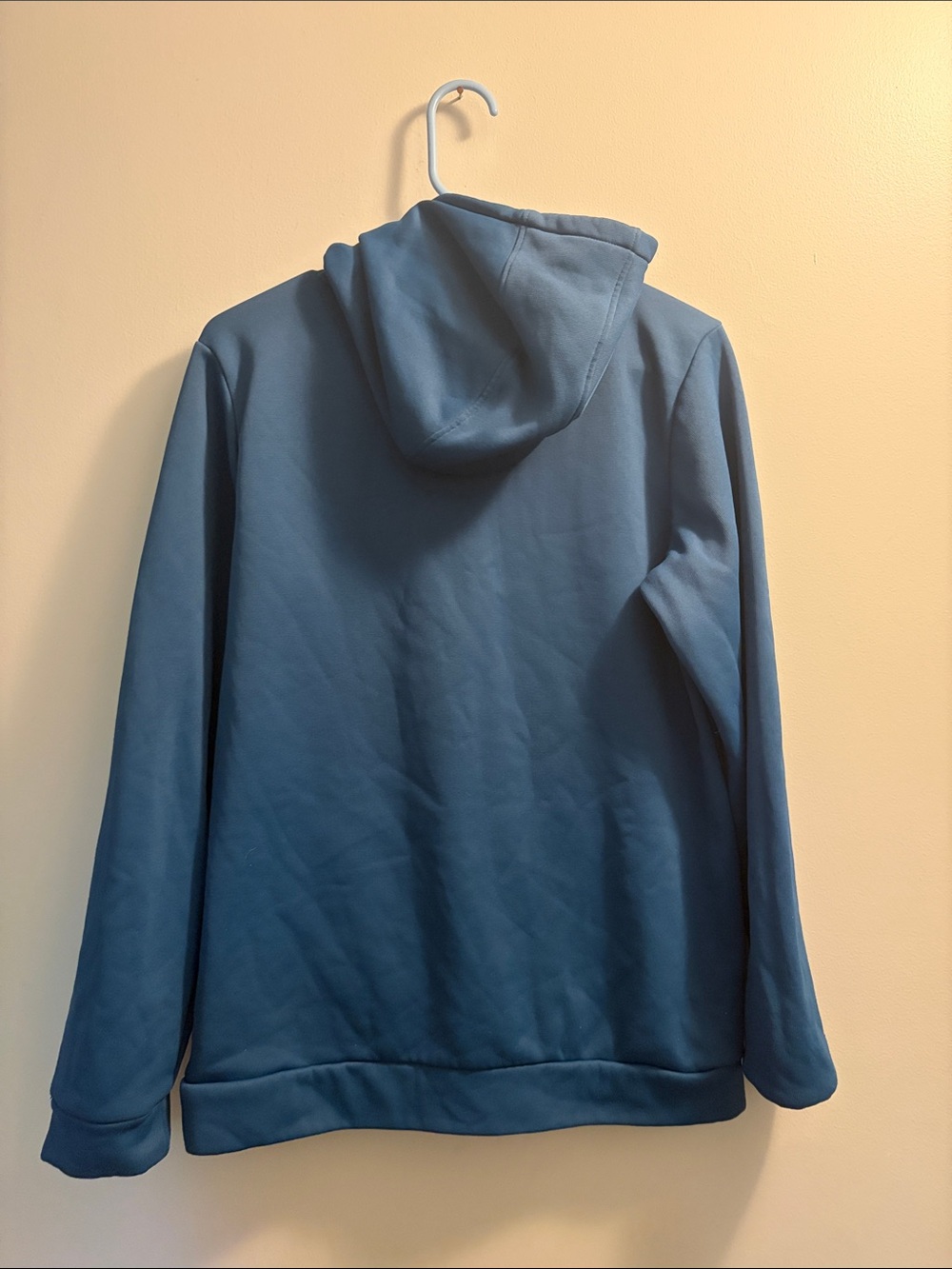 4 piece XL boys sweatshirts. - Picture 13 of 13